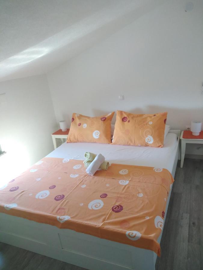 Nina Apartment